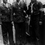 Roger Mercier à gauche, en compagnie de son adjoint Pierre Charié au centre (Droits réservés Musée Départemental de la Résistance et de la Déportation, Lorris